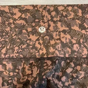 LULULEMON Women’s (at ankle) Leggings